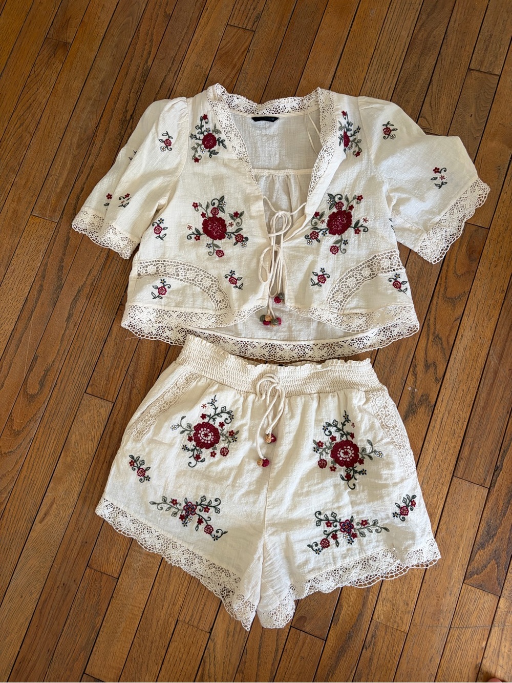 Zara Embroidered Cream Two-Piece Set with Red Floral Detail